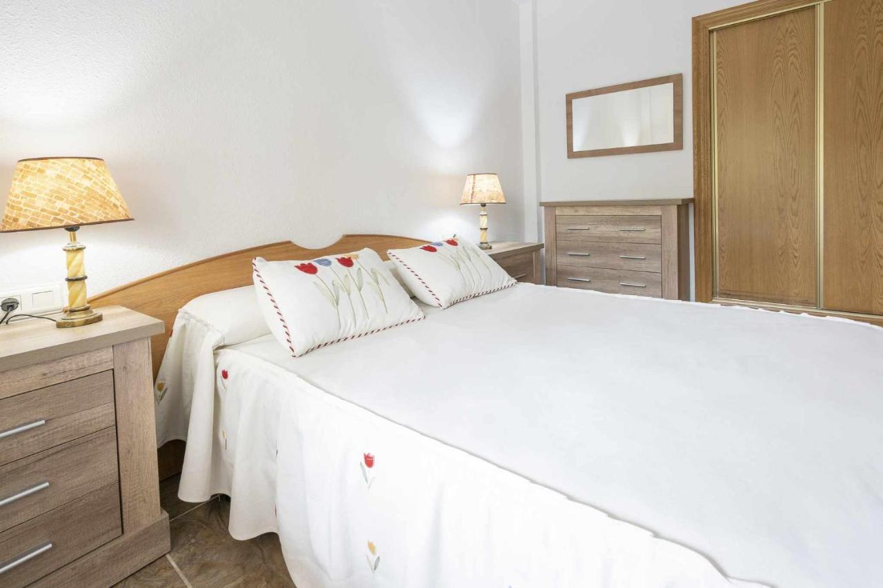 Delfín san juan Alicante Exterior foto