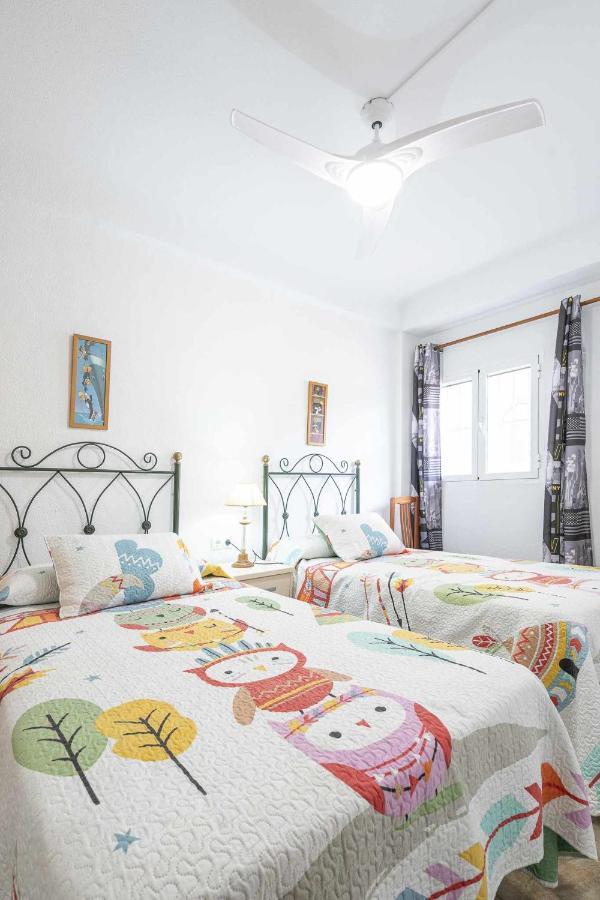 Delfín san juan Alicante Exterior foto
